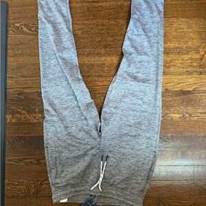 NWT Vineyard Vines Heather Gray Kids Performance Joggers